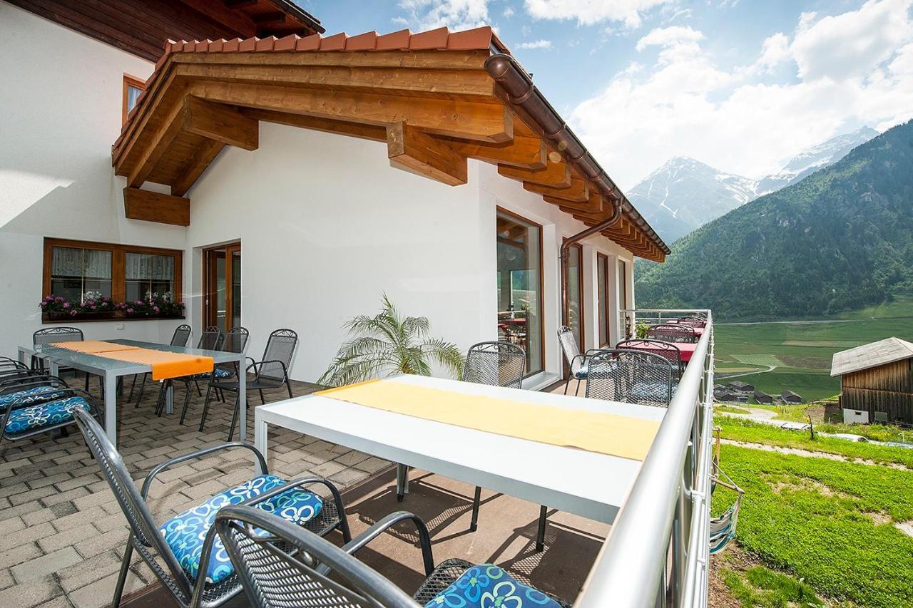 Hotel Cuntera Curaglia Eksteriør billede